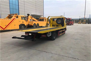 源城非事故拖车