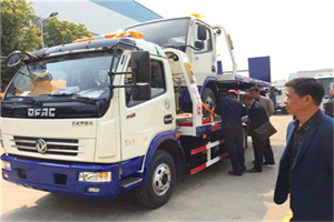 源城汽车道路救援拖车价格